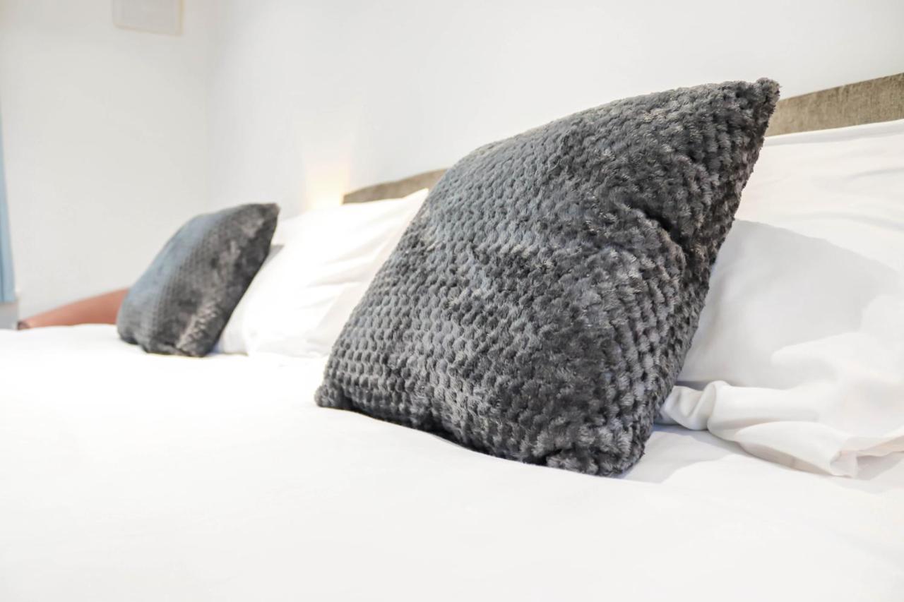 Stylish - Modern - Serviced Accommodation - In The Heart Of Northumberland Ашингтън Екстериор снимка
